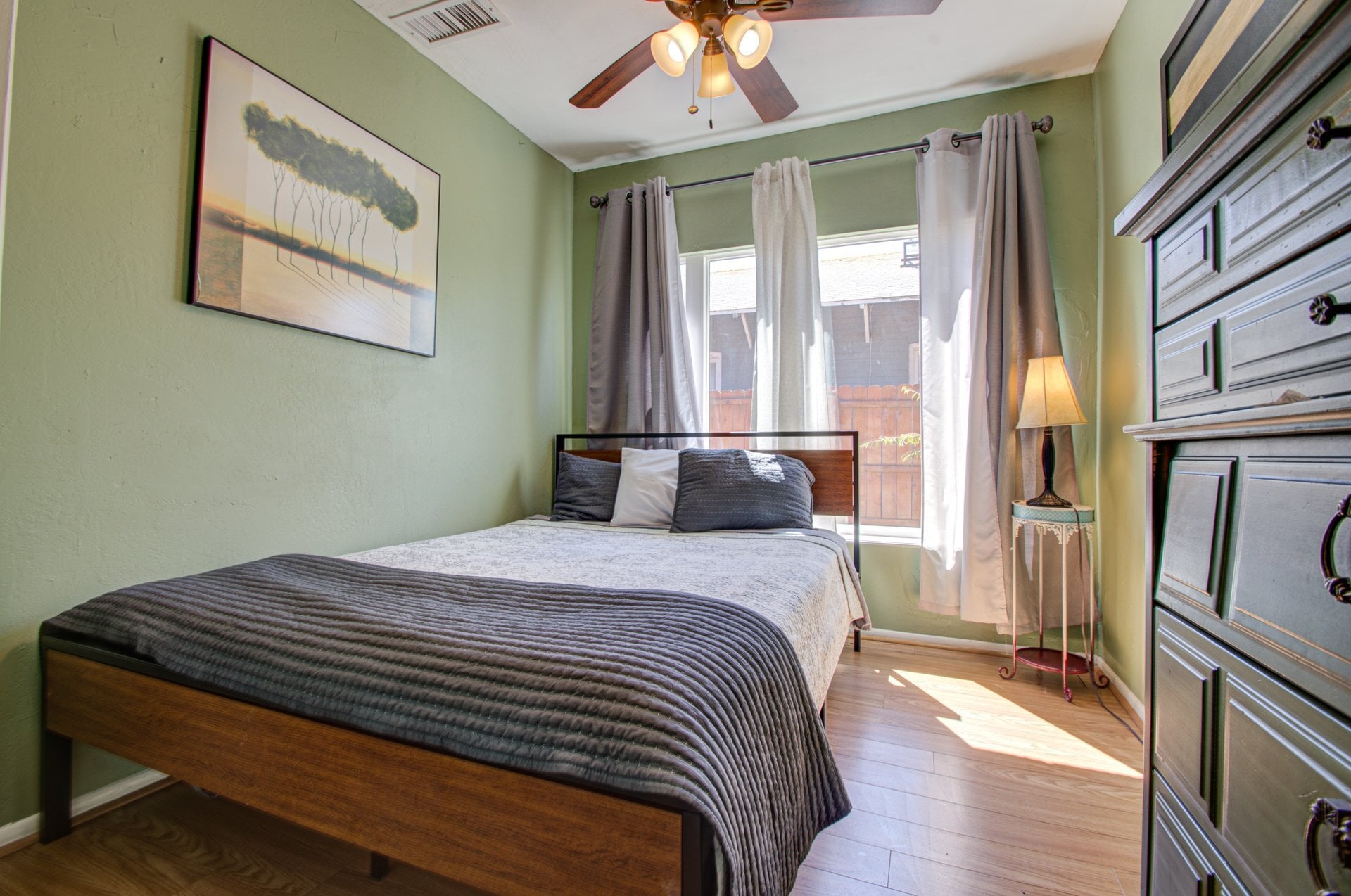 Building Photo - 322 N 12th St