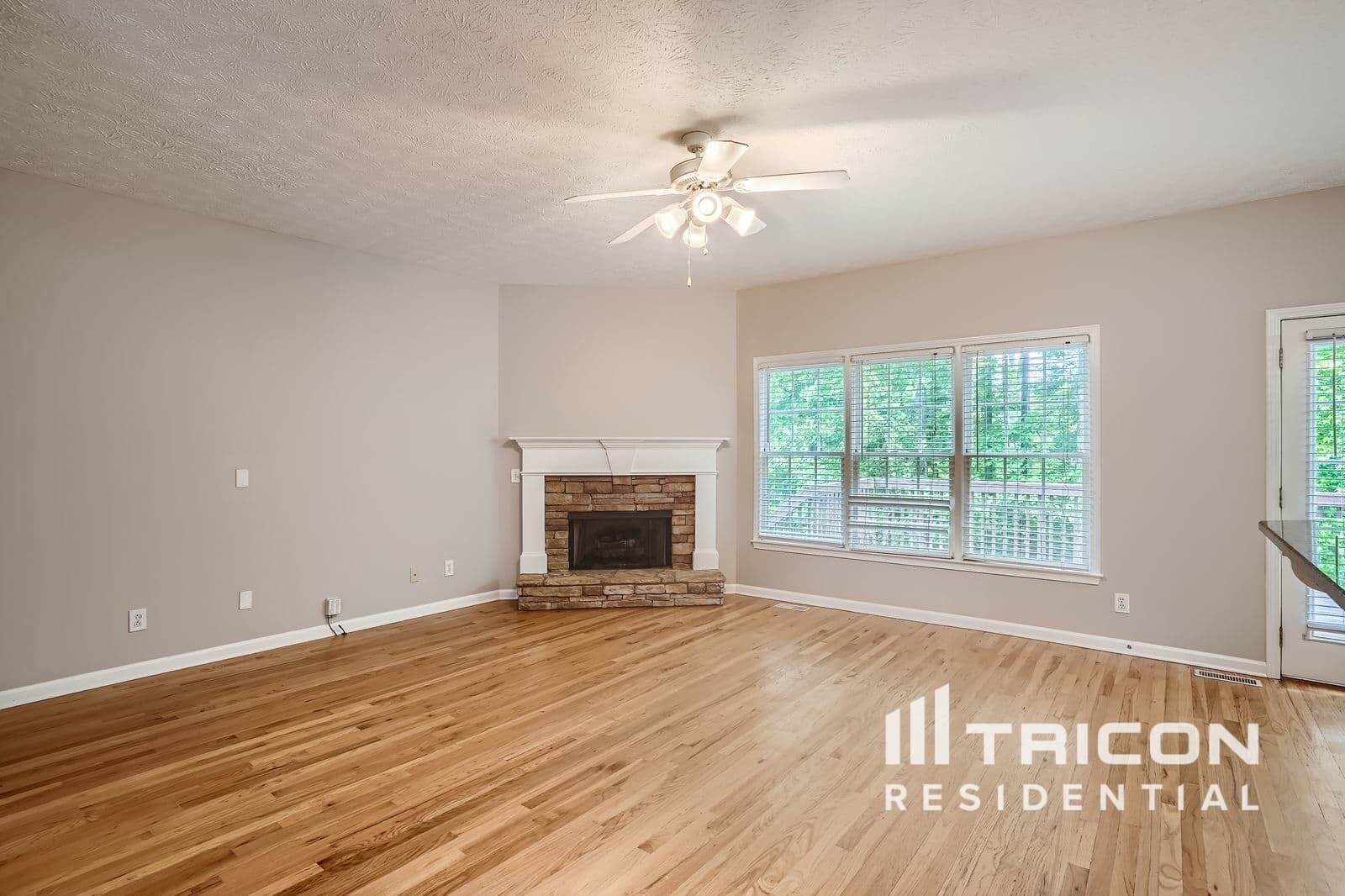 Building Photo - 219 Sable Trace Dr
