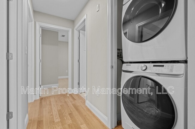 Building Photo - 7 Gorham St