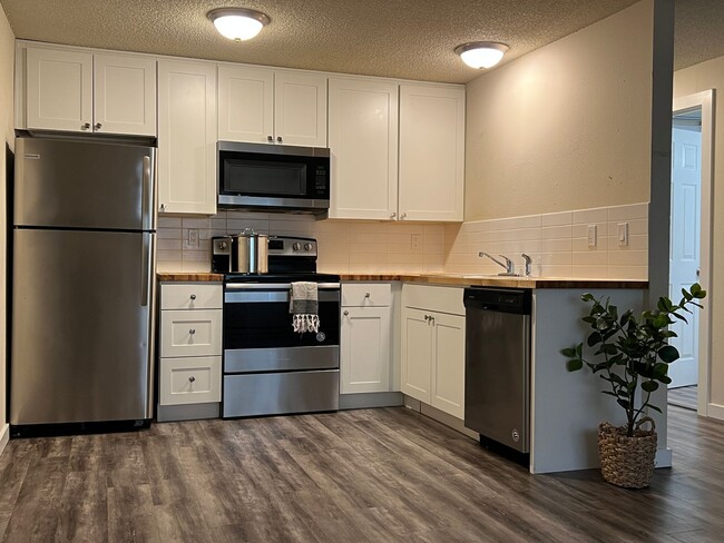 Interior Photo - Wright Park Apartments