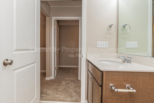 Building Photo - 1242 Flyfish Ave