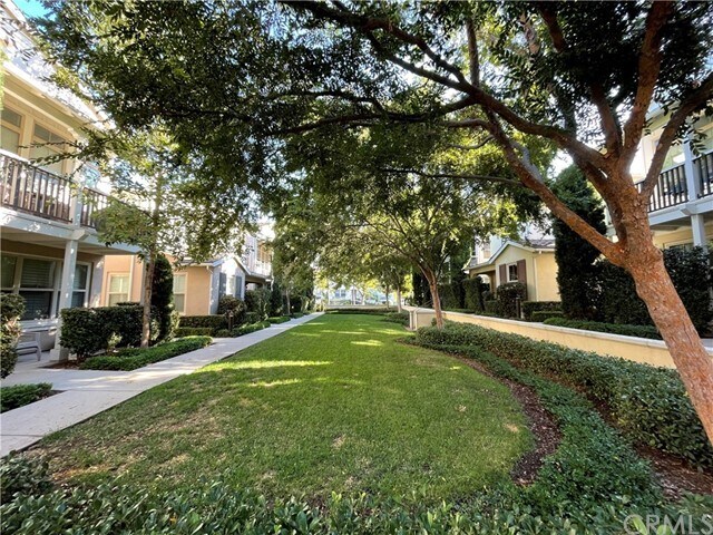 Building Photo - 36 Calypso