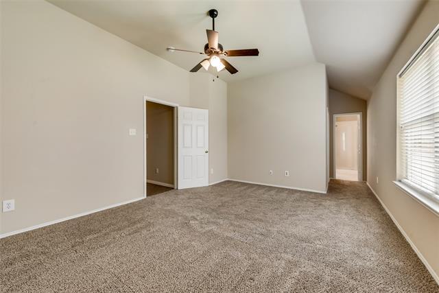 Building Photo - 2509 Persimmon Dr