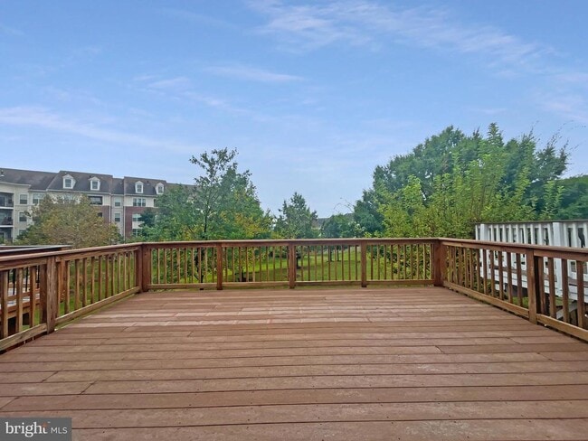Building Photo - 8173 McCauley Way