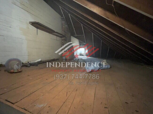 Building Photo - 134-136-136 E Cecil St