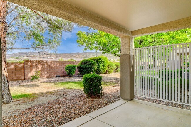 Building Photo - 1979 Joy View Ln