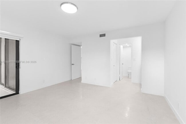 Building Photo - 10161 W Sunrise Blvd