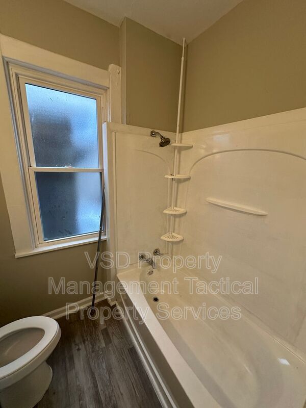 Building Photo - 2180 W 83rd St