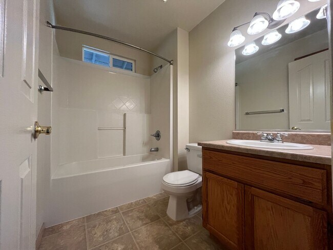 Building Photo - sout1067
