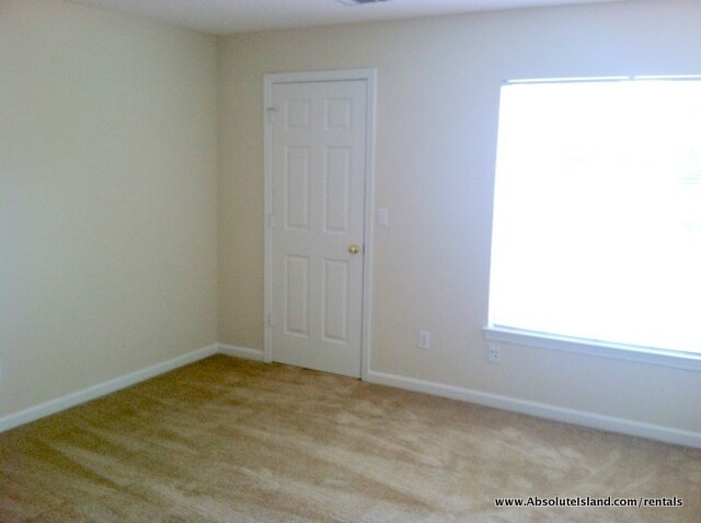 Building Photo - Spacious Roommate-Style Villa at Estates at Westbury – Bluffton, SC