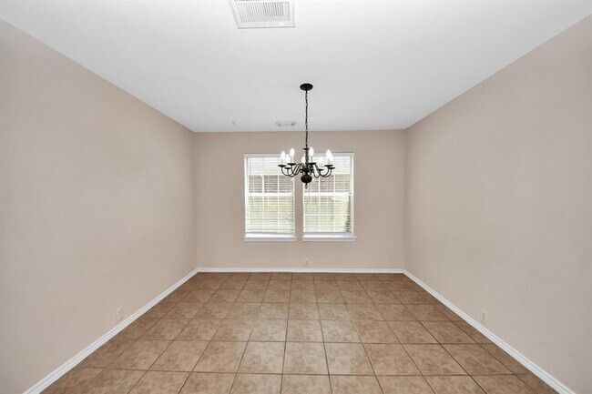 Building Photo - 2718 Swift Fox Corner