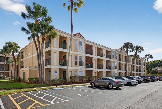 Building Photo - 777 Riverside Dr