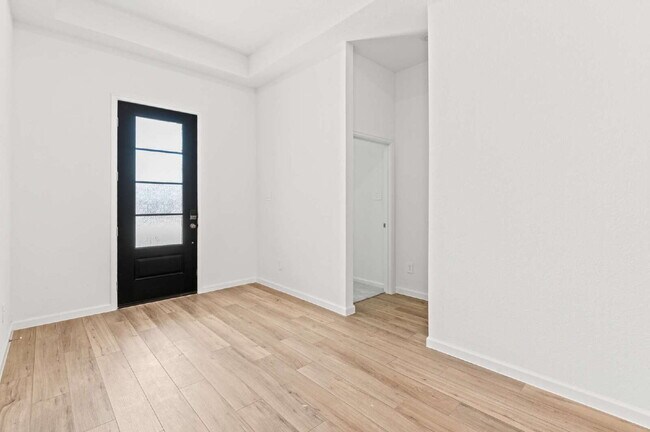 Building Photo - 18211 Saffron Sun St