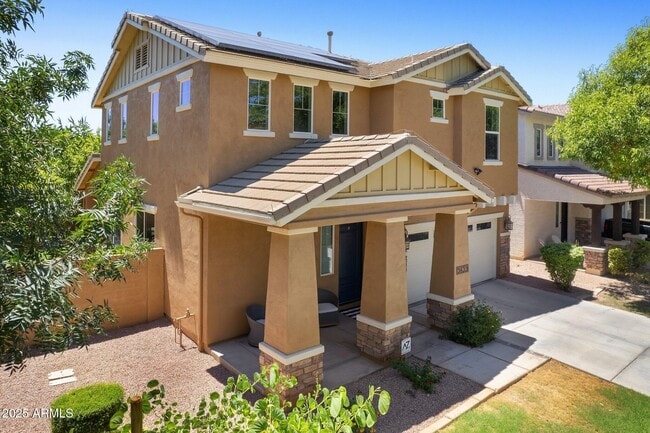 Building Photo - 3437 E Mesquite St