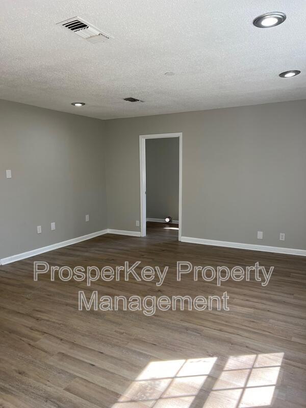 Building Photo - 3407 Flintstone Ct