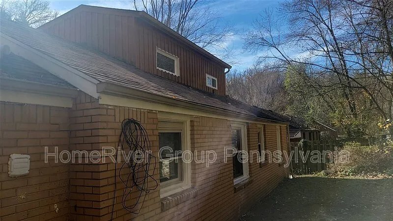 Building Photo - 6037 Poketa Rd