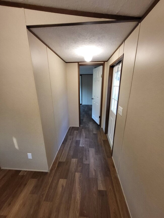 Building Photo - 1549 Delmar Dr