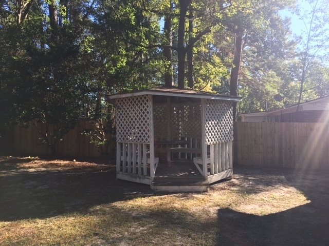 Building Photo - 3 Bedroom / 1 Bath Close to VSU