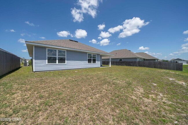Building Photo - 335 Highbrook Rd