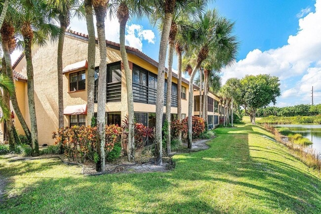 Building Photo - 6446 Aspen Glen Cir