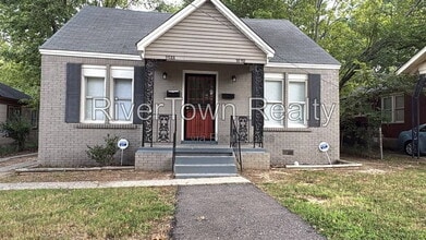 Building Photo - 3590 Bowen Ave