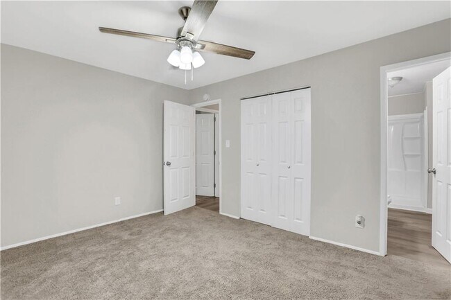 Building Photo - 1641 Delia Dr