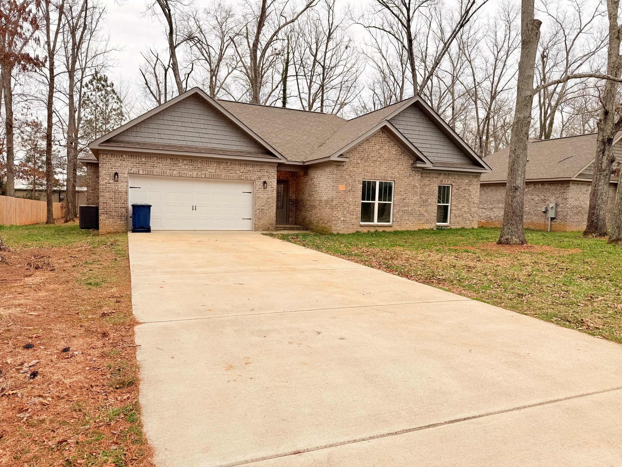 Building Photo - 10515 Wall Triana Hwy