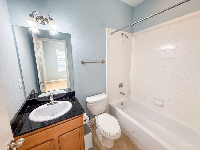 Building Photo - Chase Hollow #46