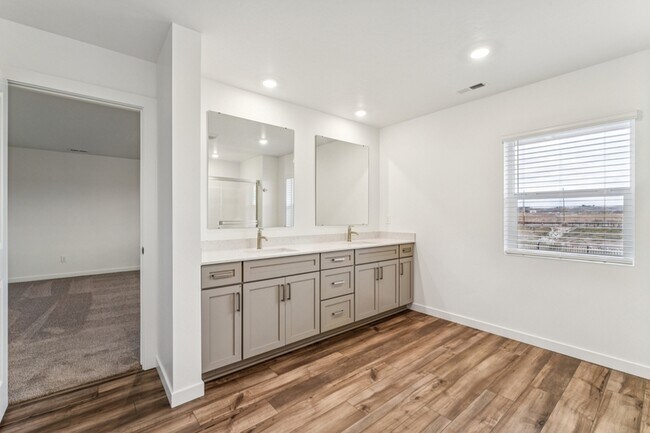 Building Photo - 8276 W Grey Alder Dr