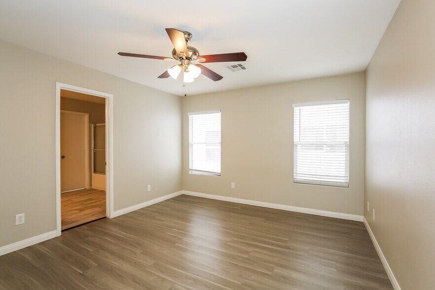 Building Photo - 8521 Wildheart Ranch St
