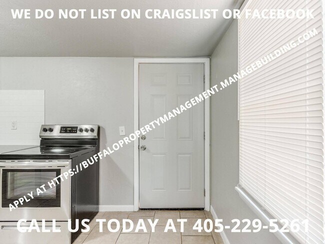 Building Photo - 2544 Cashion Pl