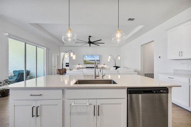 Building Photo - 6834 115th St E