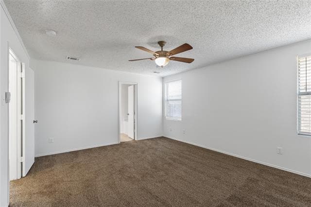 Building Photo - 1628 Fieldstone Dr