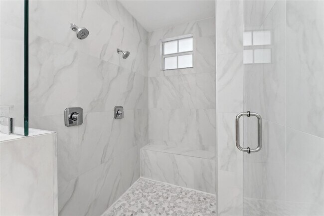 Building Photo - 12808 NW 83rd Ct
