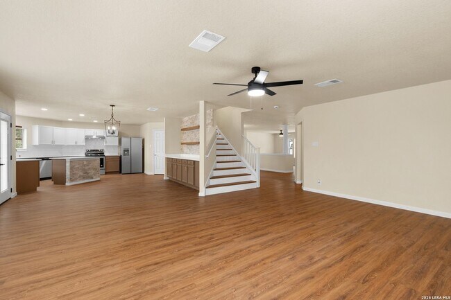 Building Photo - 10802 Winter Creek