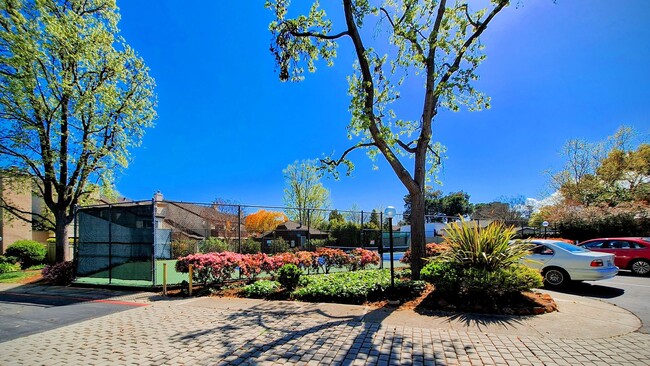 Building Photo - Spacious Two-Story 3bd Townhouse With Private Patios, Balcony, & Garage