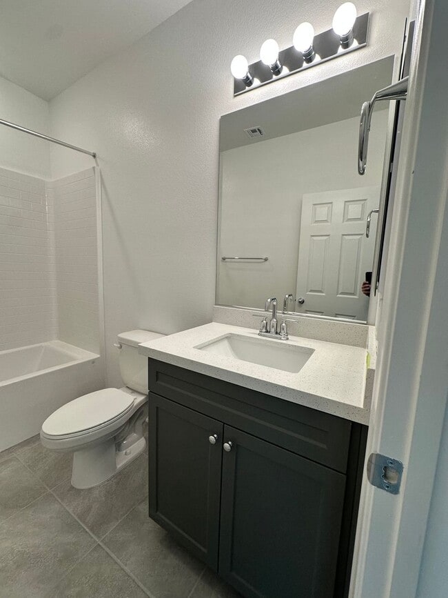 Building Photo - COMING SOON!!  New Construction, 3 Bed, 2 Bath Townhome in Union Square