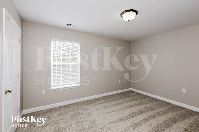 Building Photo - 4006 Linville Falls Ln