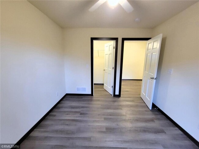 Building Photo - 303 S Wasson Ln