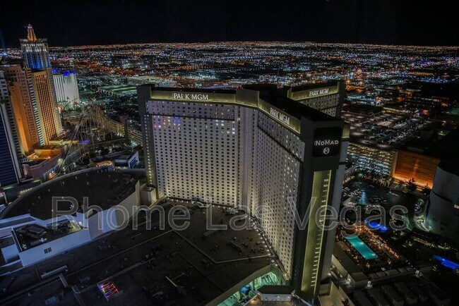 Building Photo - 3750 Las Vegas Blvd S