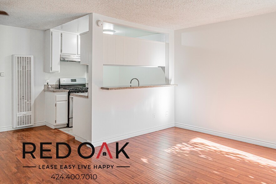 Building Photo - 6255 Beck Ave