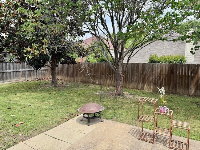 Building Photo - 9724 Windburn Dr