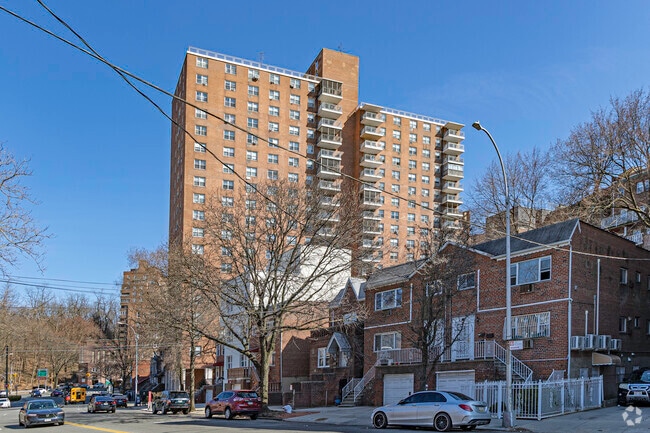 Primary Photo - Orloff Towers