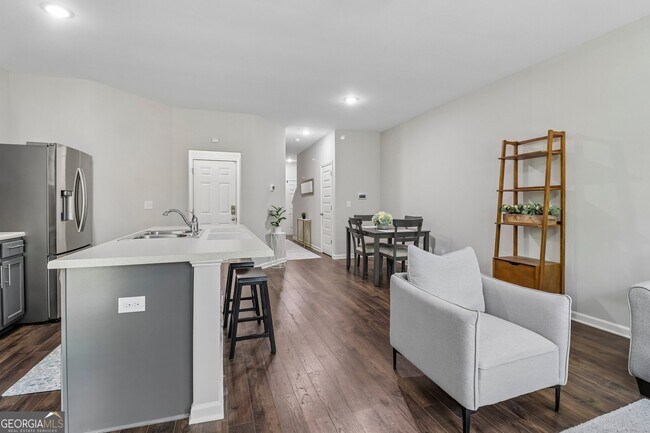 Building Photo - 6314 Rockaway Rd