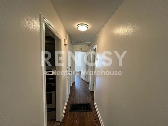 Building Photo - three-bedroom, two-bathroom Section 8 accepted home in the Inglenook-Tarrant