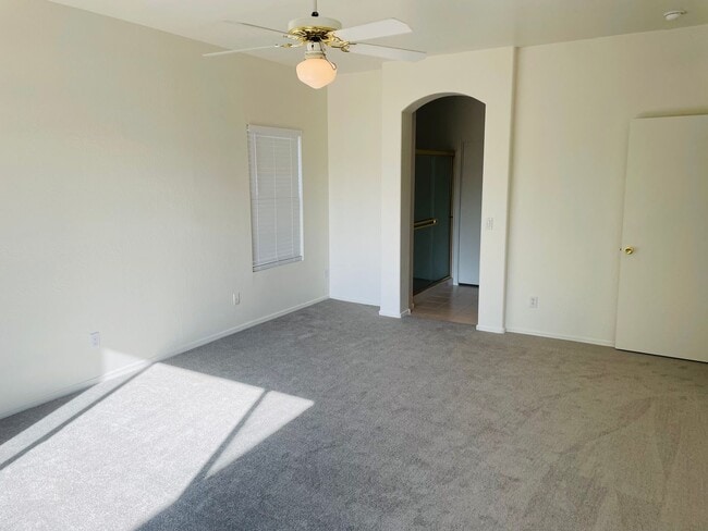 Building Photo - 1815 W Trail Blazer Dr