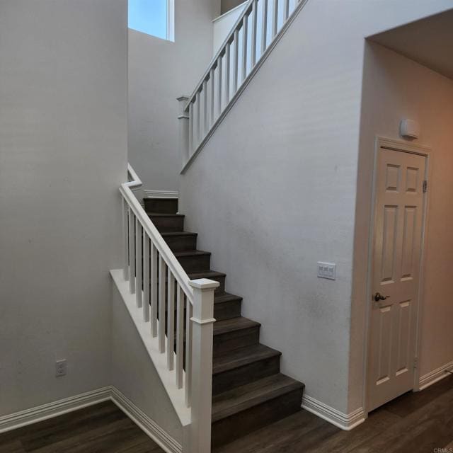 Building Photo - 2545 Blackbird Glen