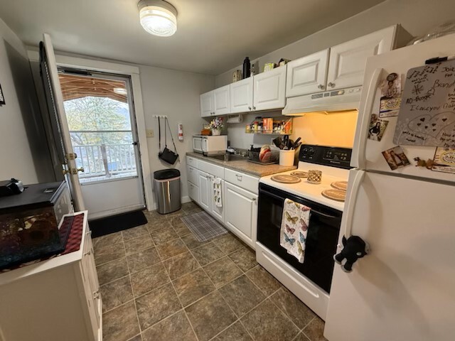 Kitchen - 336B Refrigerator, and Range included - 338 E 8th St