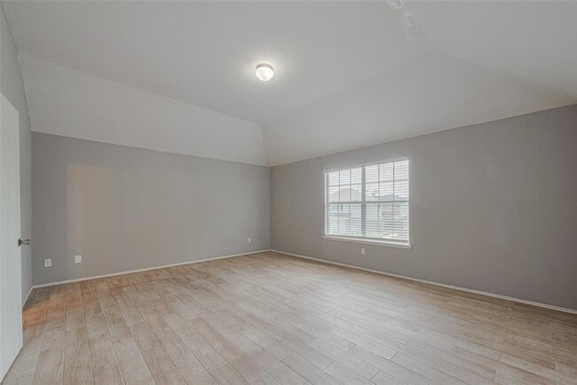 Building Photo - 9926 Myrtle Field Ln