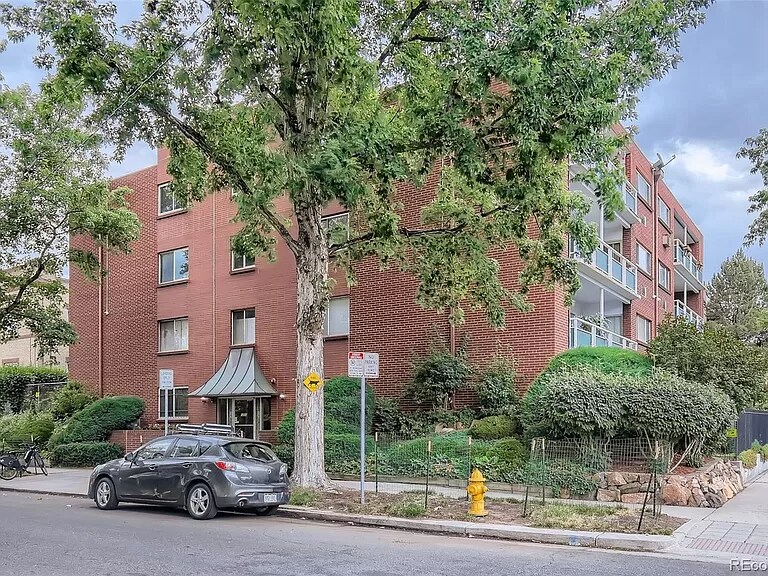 Building Photo - 1200 Emerson St